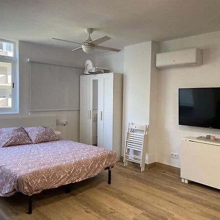 Apartamento Granadella Platja de Larenal Екстериор снимка